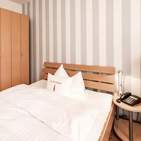 Hotel Roter Turm Solothurn Exterior photo